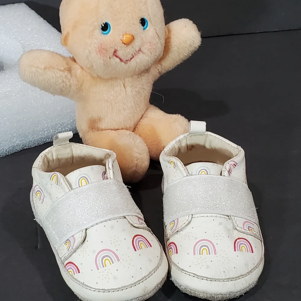 Robeez First Kicks Mille Leather Ivory Rainbow Print Slip-On Shoe Sneaker 6-9M